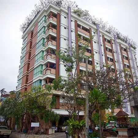 Latin Garden Hotel