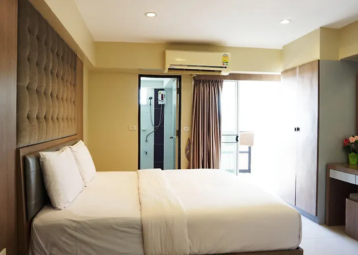 Hotel Latin Garden 2*