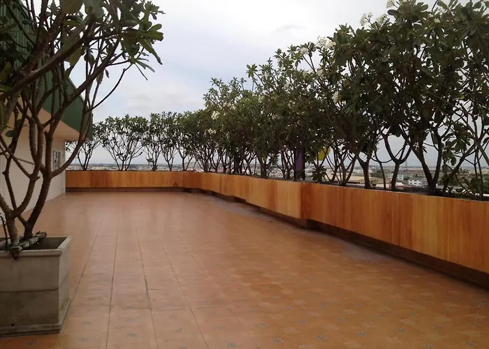 Latin Garden Hotel Bangkok